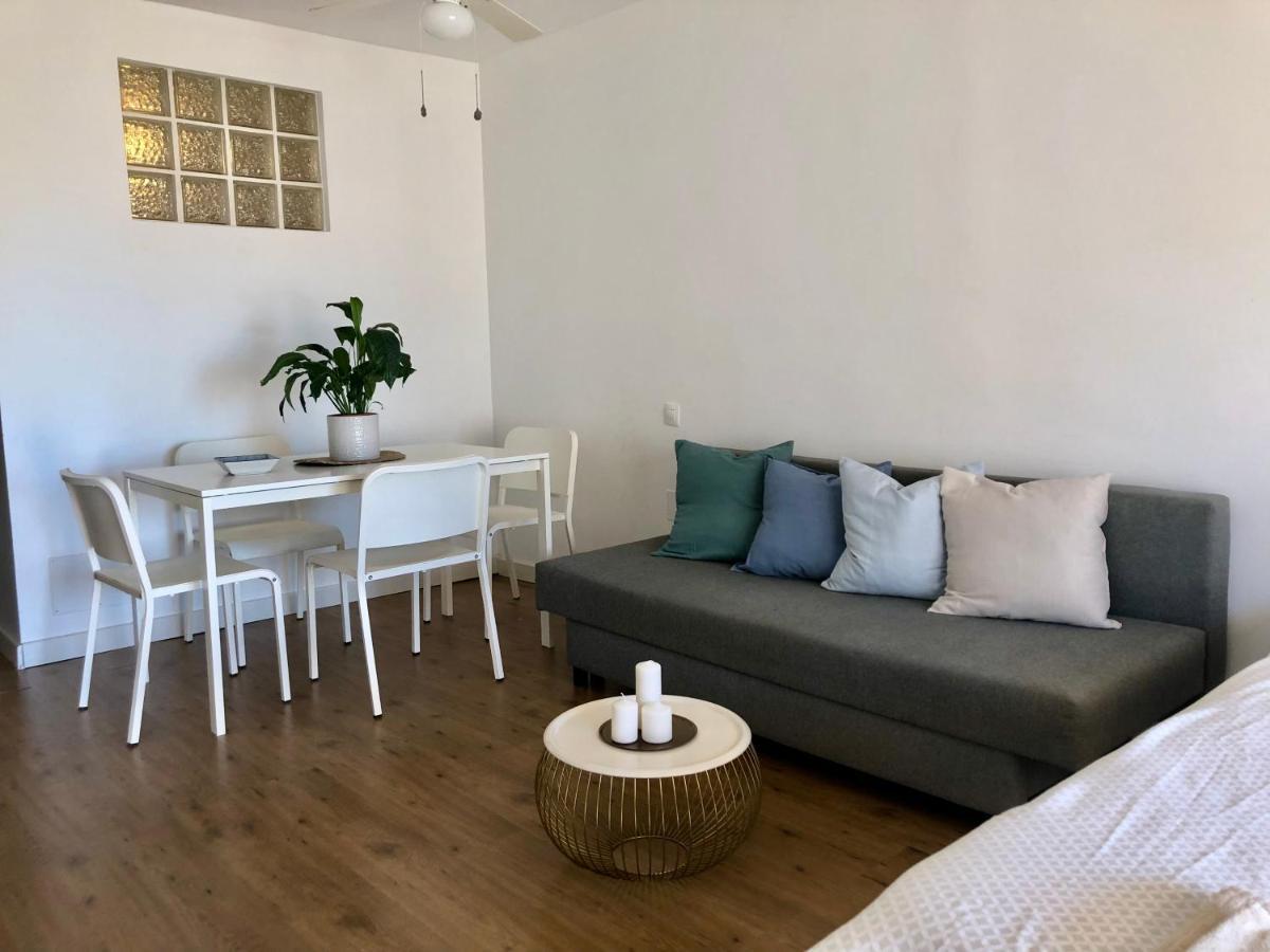 Siriana Suites 101, 001 ベナルマデナ エクステリア 写真