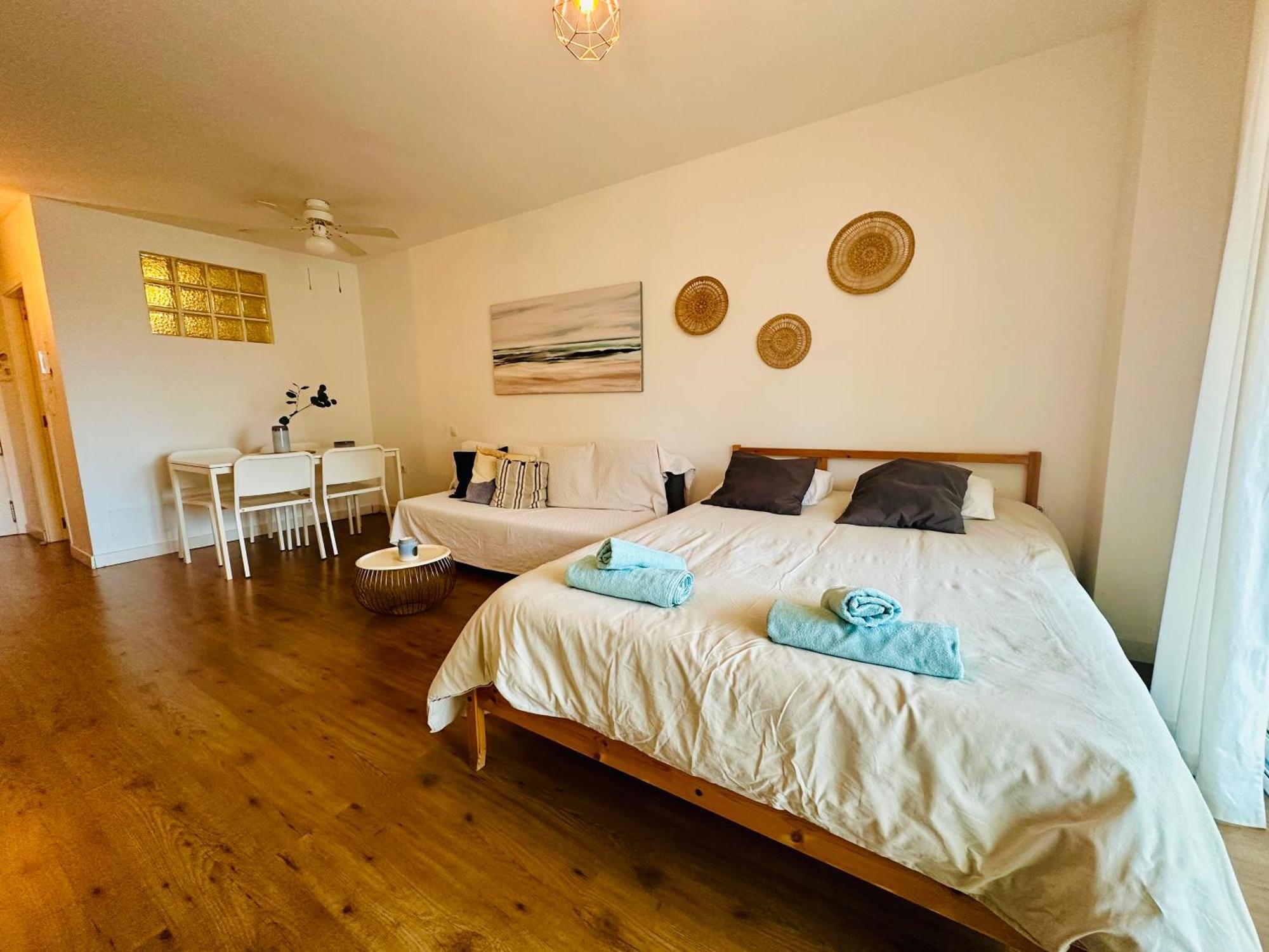 Siriana Suites 101, 001 ベナルマデナ エクステリア 写真
